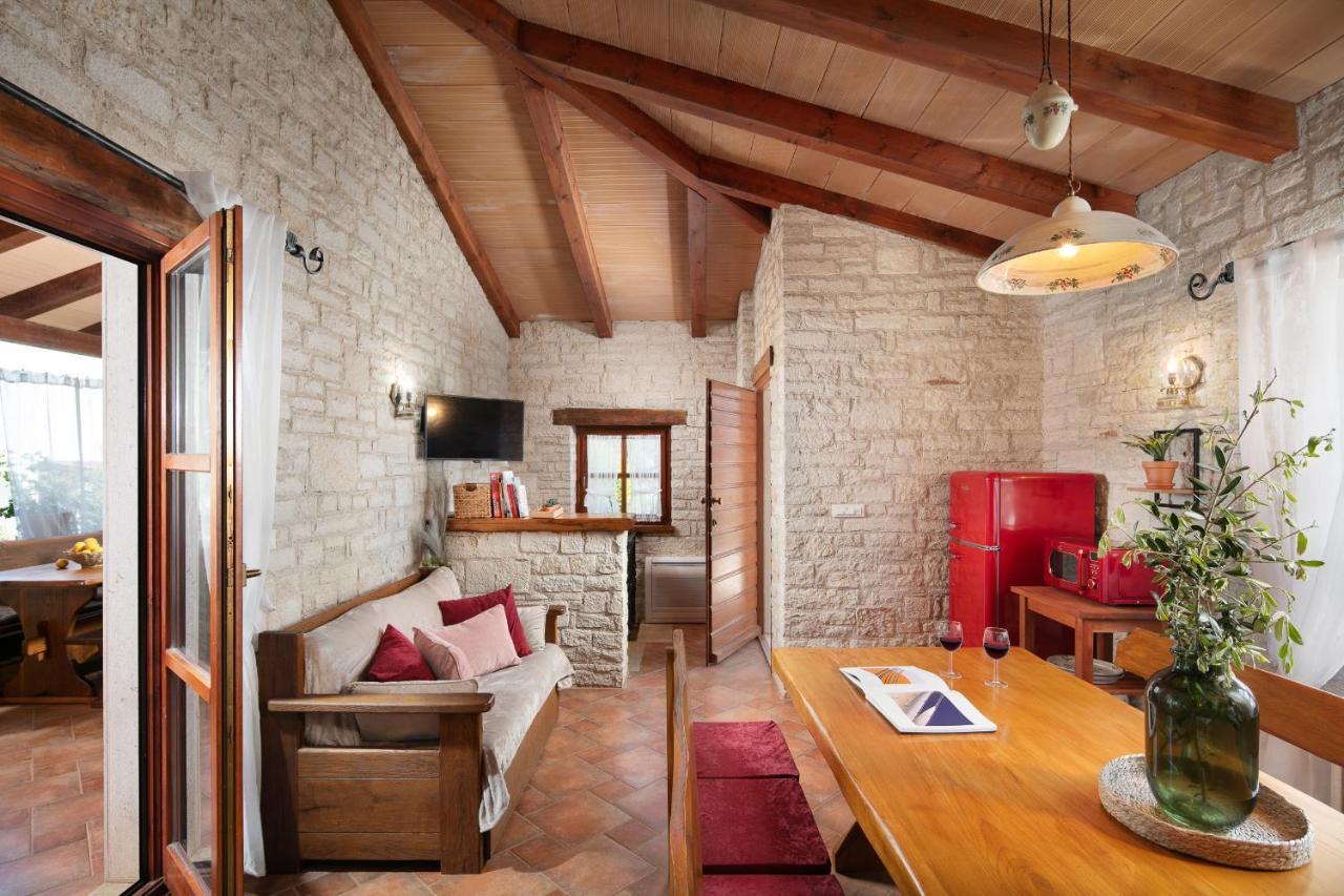 Apartments Valter 881 Novigrad Istria Eksteriør billede